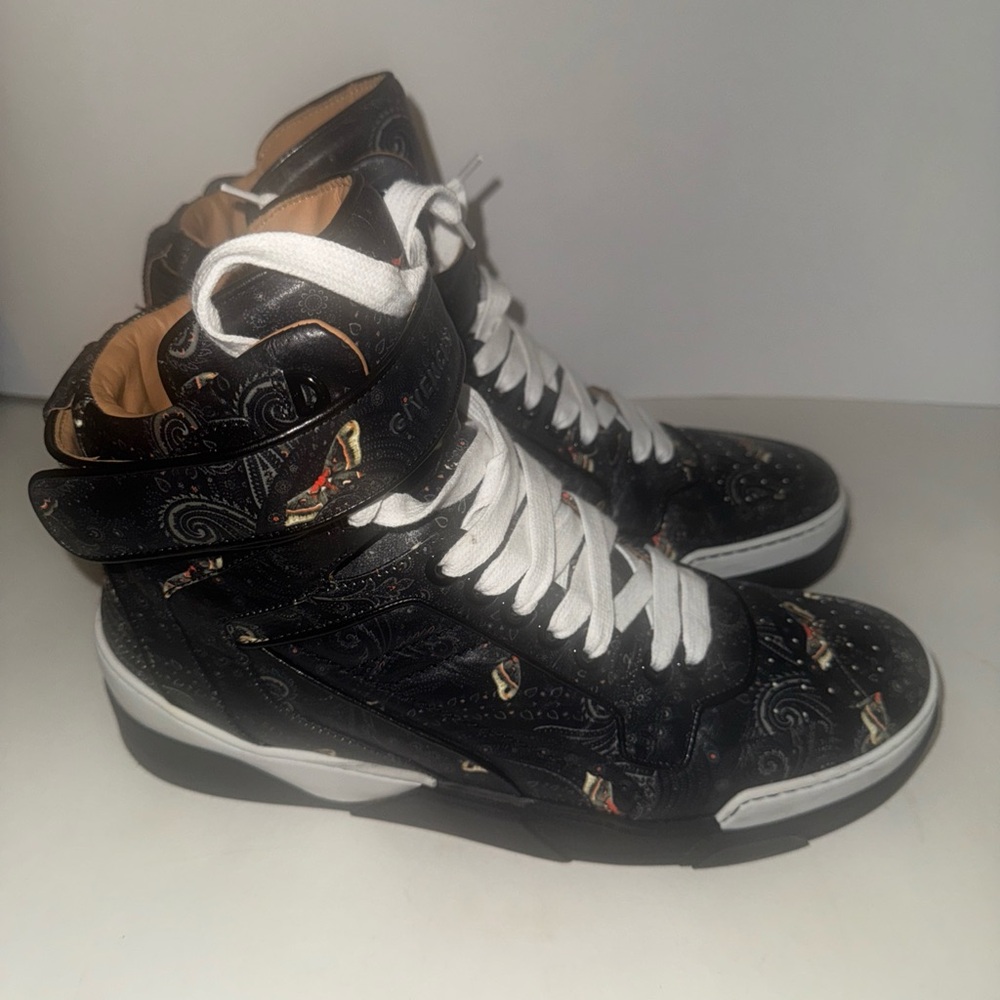 Givenchy Black and White Dust Bag with Box